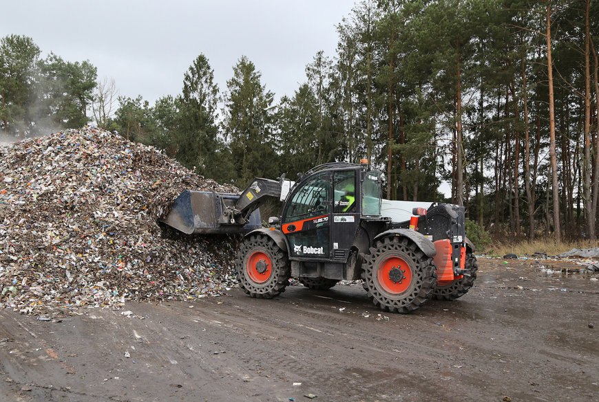 Three Bobcat Telehandlers for Waste Recycling in East Poland 
